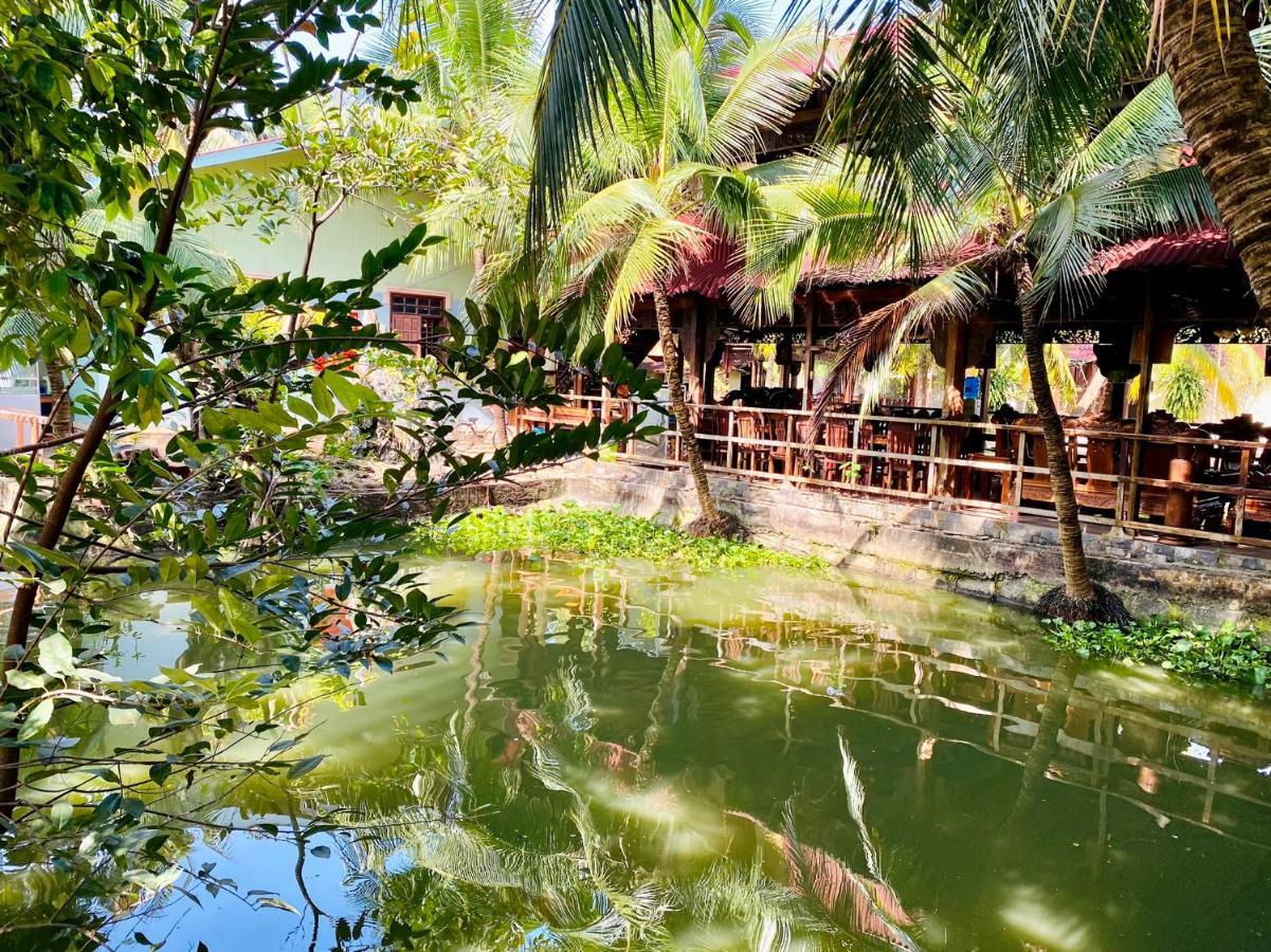 Hotel Khach San Sao Mai Ben Tre Zewnętrze zdjęcie